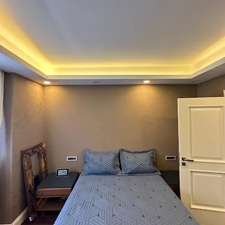 Villa Falcon With Swimming Pool And Great Views In Yalikavak Bodrum