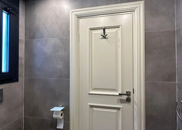 Falcon With Swimming Pool And Great Views In Yalikavak * ボドルム