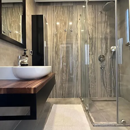 Falcon With Swimming Pool And Great Views In Yalikavak 别墅 *