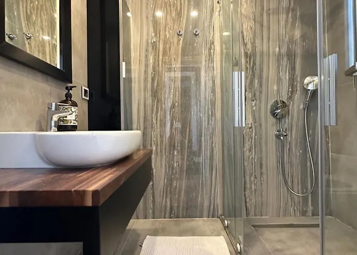 Falcon With Swimming Pool And Great Views In Yalikavak Vila *