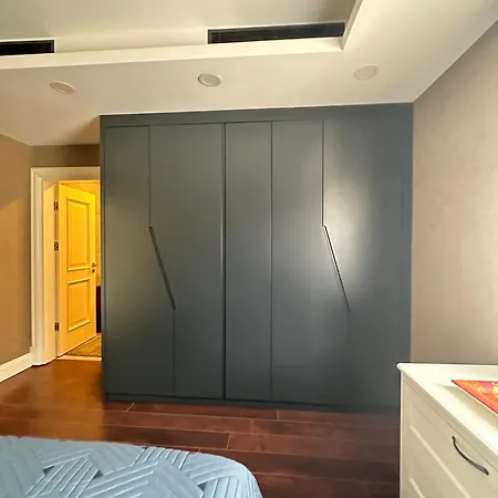 Falcon With Swimming Pool And Great Views In Yalikavak *